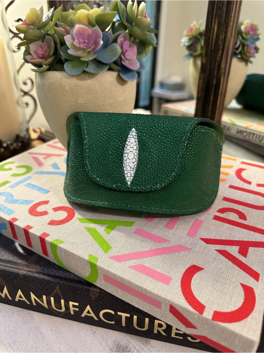Handcrafted Green Stingray & Leather Sunglasses case